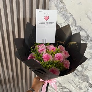 ramo de rosas detalle regalo amor aniversario pareja novios