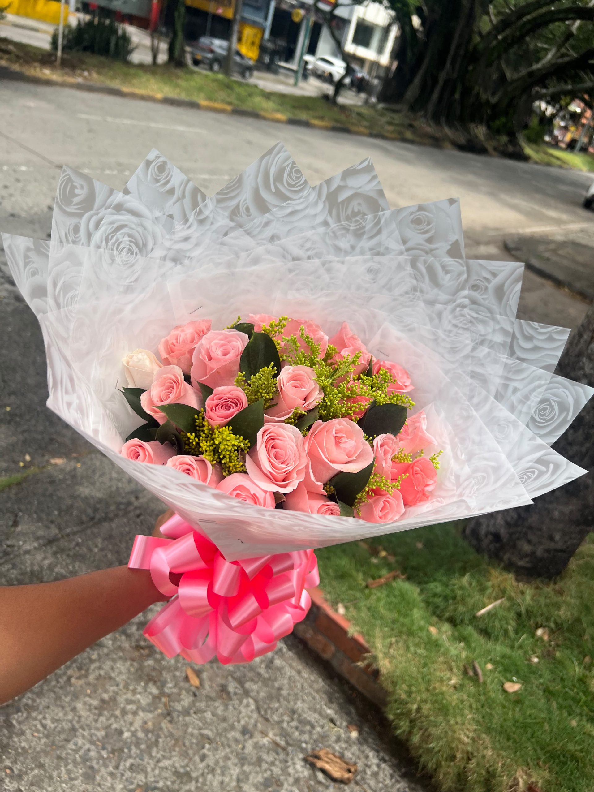 ramo de rosas regalo detalle arreglo floral novia ramo de rosas regalo detalle arreglo floral novia