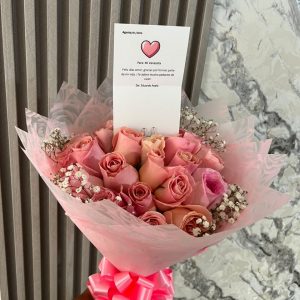 ramo flores rosas detalle regalo sorpresa amor